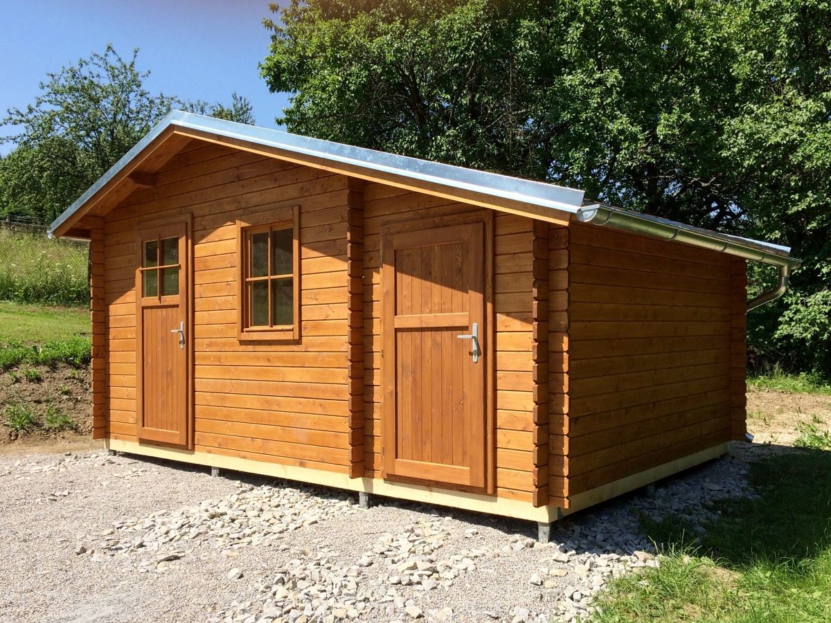 Zahradní domek Zita 440x250 - Oplechování střechy, okapy a svody - pozink.